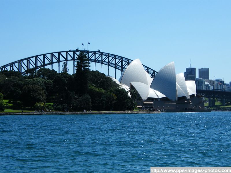 sydney_opera_l007