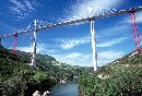 cliquez ici pour voir l'image (viaduc_millau_011.jpg)