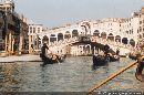 cliquez ici pour voir l'image (42venise_pont_rialto.jpg)