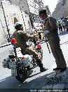 cliquez ici pour voir l'image (police_syrie_honda_900_bol_or_01.jpg)