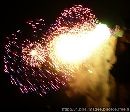 cliquez ici pour voir l'image (feu_d_artifice_24.jpg)